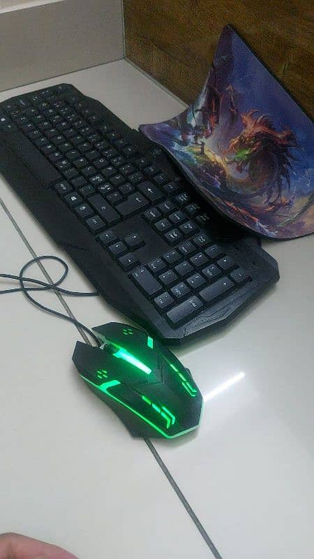 wired keyboard and mouse with free mouse pad RGB 1