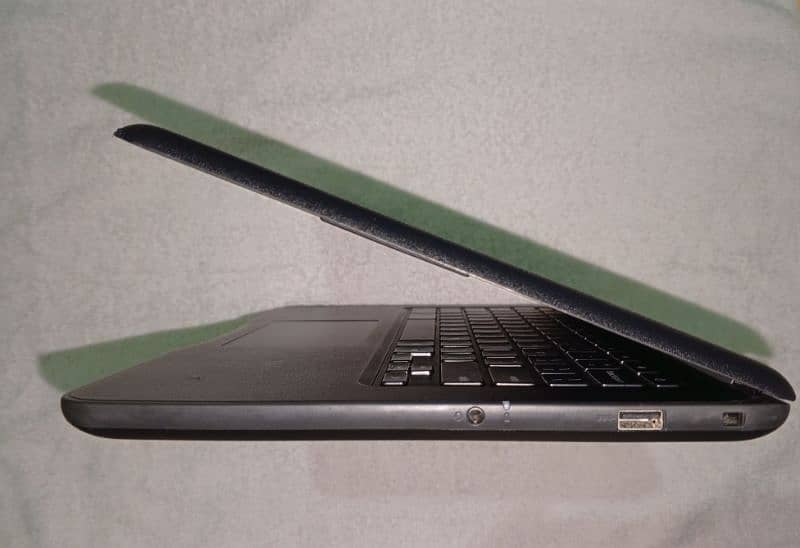 Dell Chromebook 13.3" Display | 4GB RAM | 16GB Storage | FREE GIFT 5