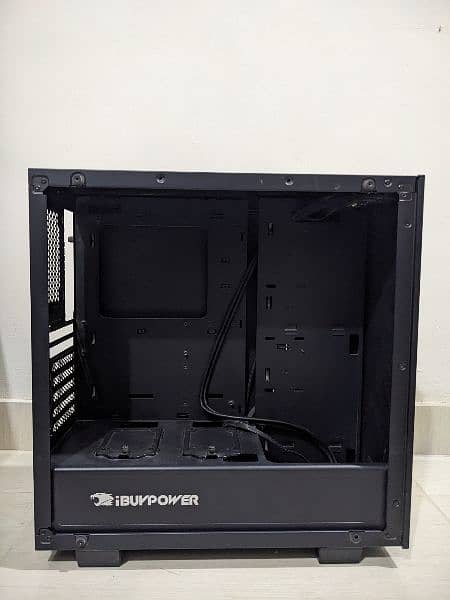 iBuyPower full tower gaming pc case 1