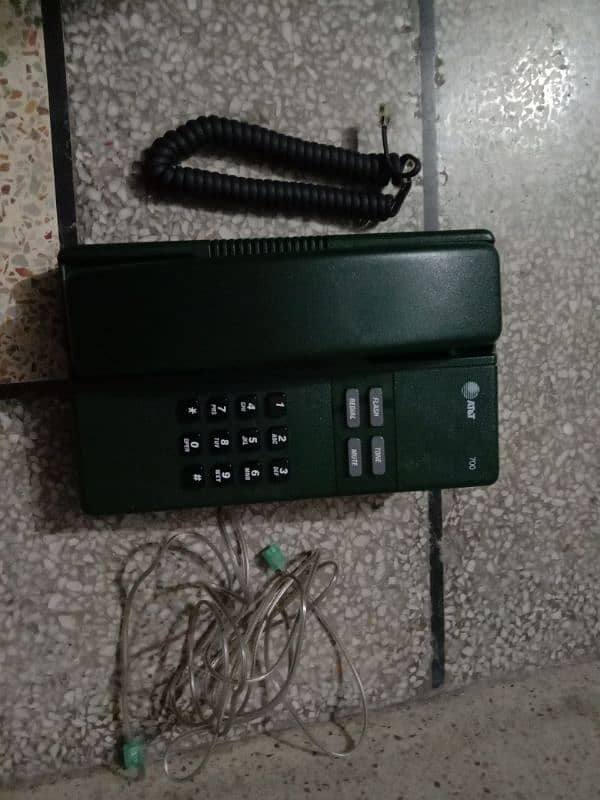 Telephone urgent for sale 3