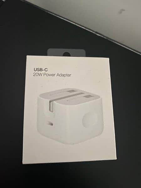 apple charger with lightning cable 0