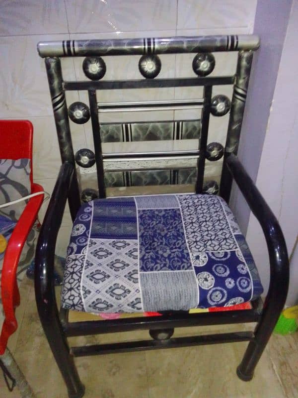 iron sofa set 5 seater h sell urgently 2