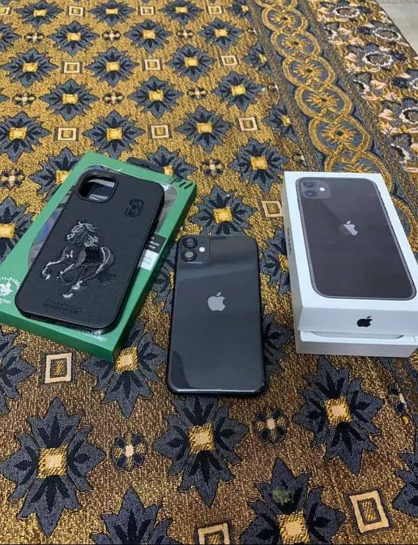 iphone 11,64gb ,factory unlock 0