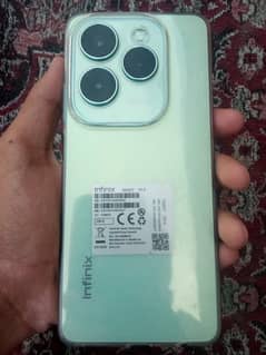 Infinix hot 40 pro 2 days just used box open