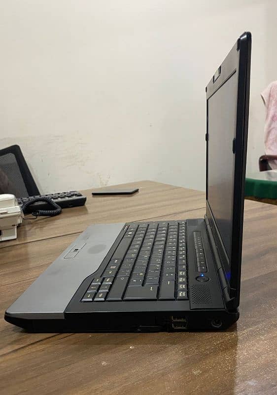 Fujitsu lifebook S series 5