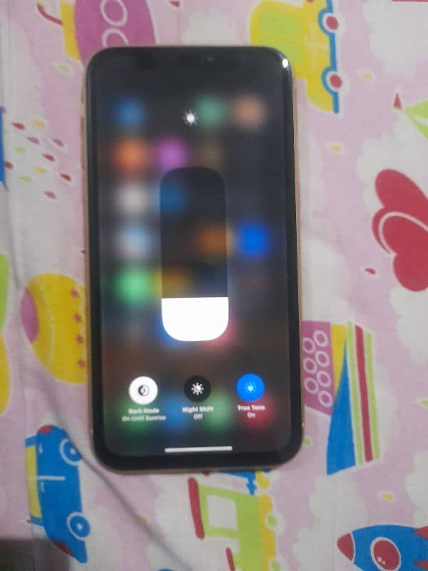 selling phone 4