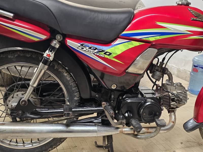 Honda CD 70 Dream 5