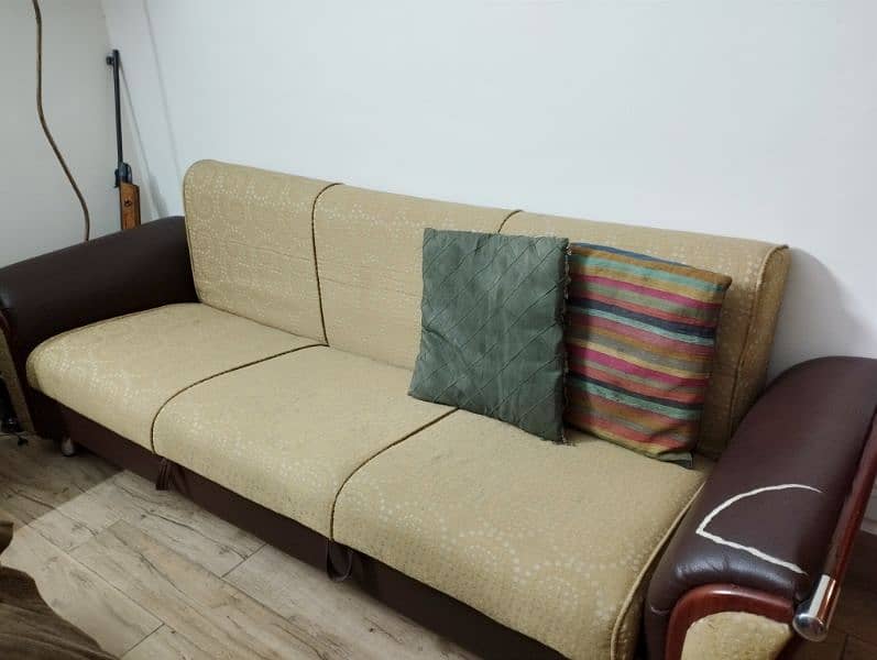 sofa and couch 2