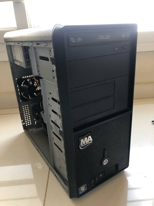 Gaming pc i3 10th generation DDR4 0