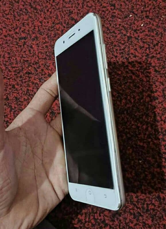 VIVO Y66 0