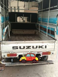 Suzuki Ravi 2011