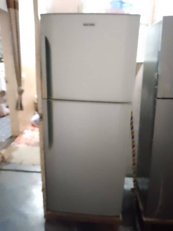 Hitachi Big size No frost refrigerator 1