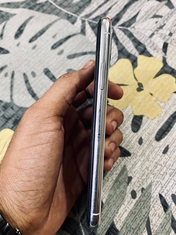 iPhone X urgent sale 4