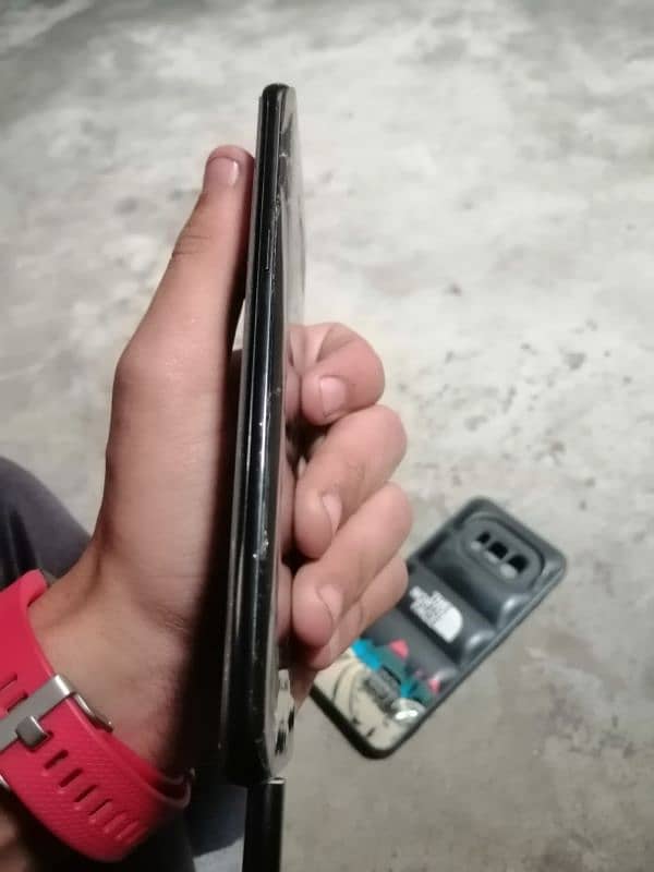 samsung glaxy s8 back crack 64gb 2