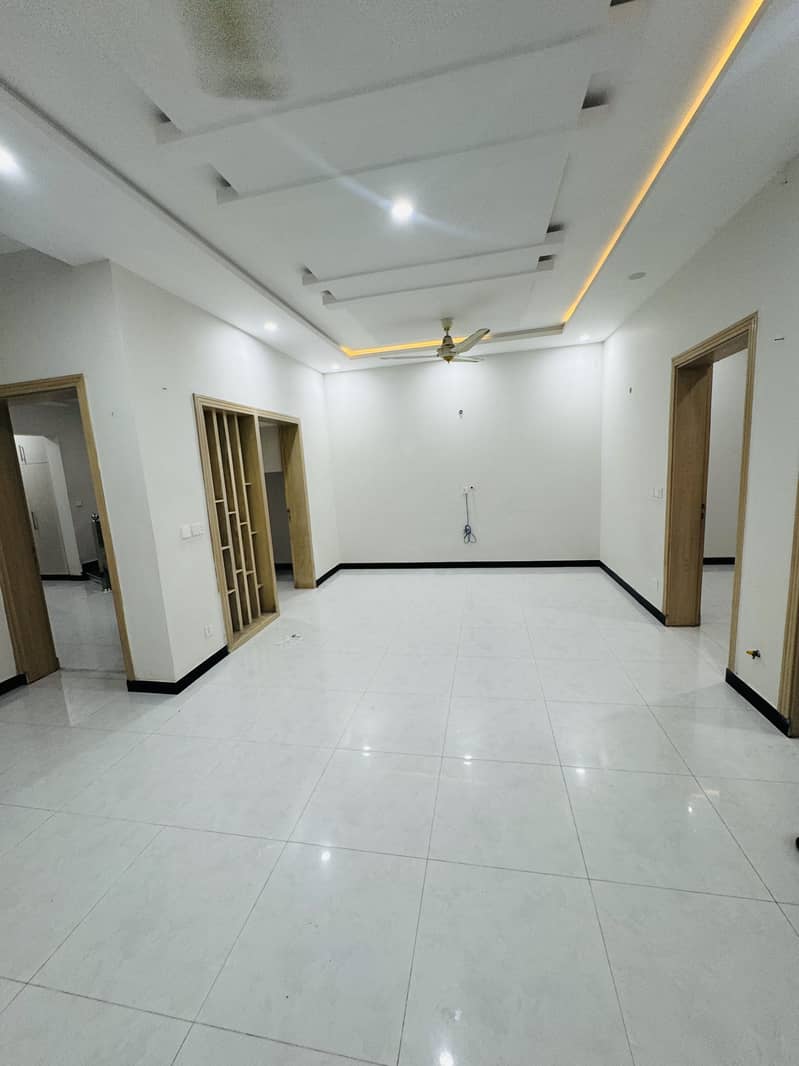 Brand New Basment For Rent In I 11/1 Near To Metro Mall Sabzi Mandi 5