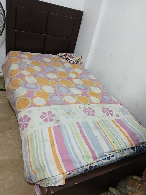 single bed 4