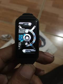 I am selling my huawei band 6 like a new