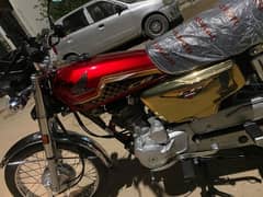 Honda 125 Gold edition