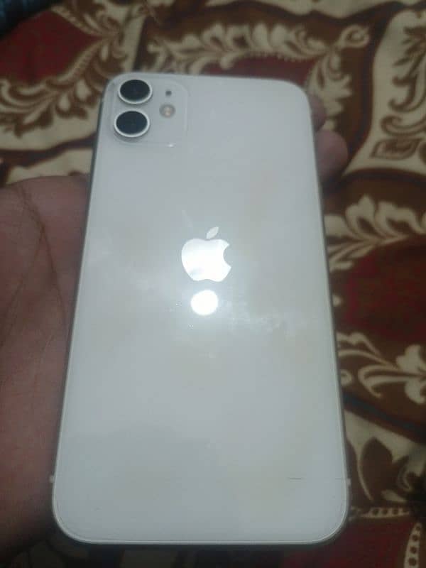 I phone 11 non PTA battery health 82 contact number 032951565344 3