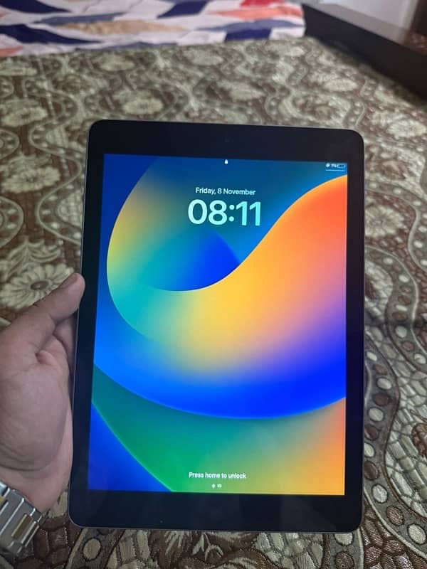 IPAD 5TH GENERATION 5