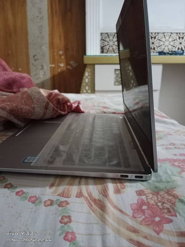 Laptop 7