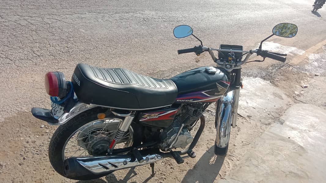 Honda CG 125 2017 3