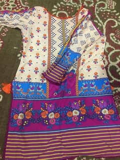 10/8 condition 1000 ki 3 kurties h small medium size