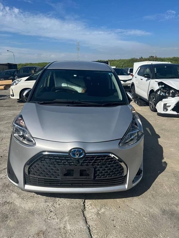 Toyota Sienta 2019 4