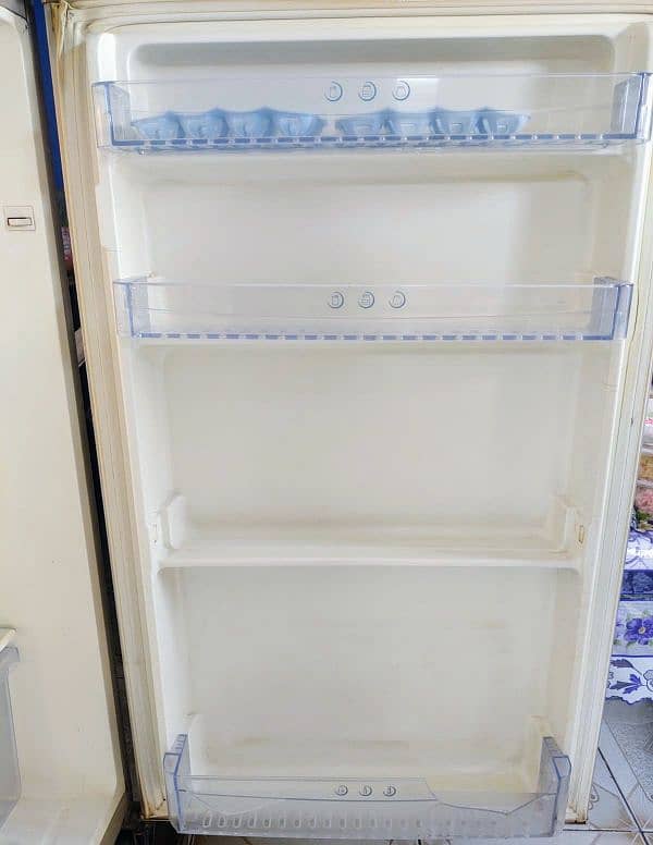 refrigerator Haier hrf-380 in cheap price 7