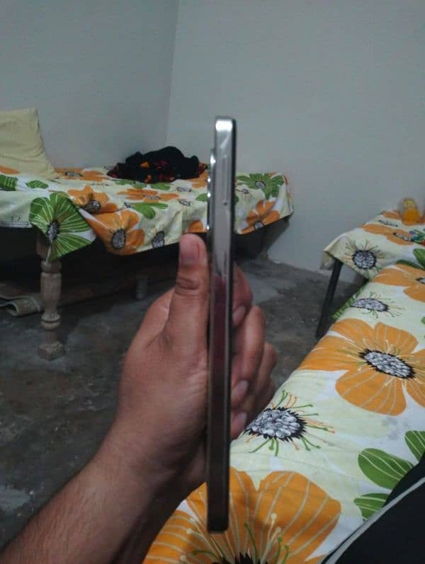 Infinix hot 40i 5