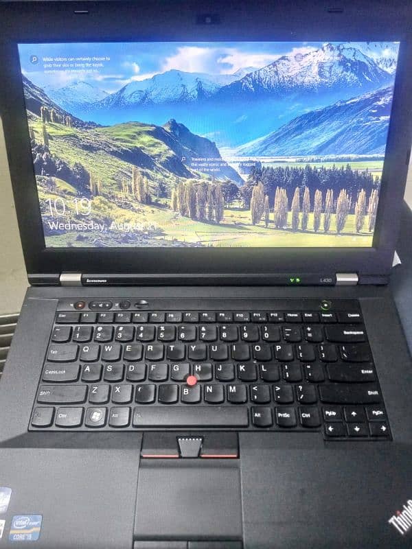 urgent sale laptop 1