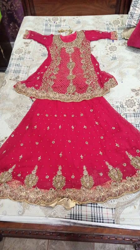 bridal lehnga 0