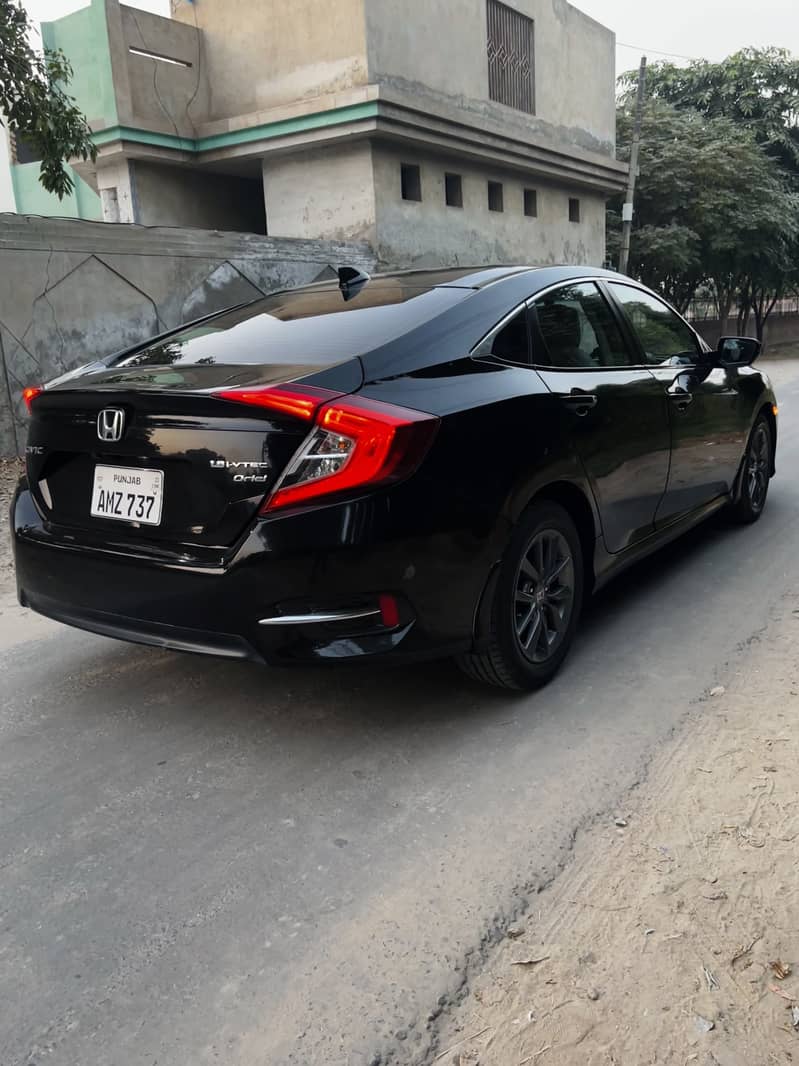 Honda Civic Oriel 2020 Ug full option 3