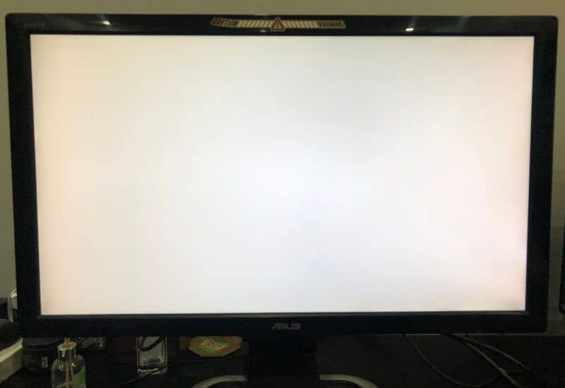 24 inch monitor 0