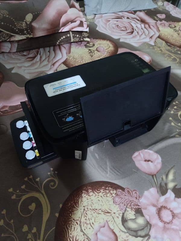 HP ink Tank Wireless printer (415). . Model-Z4B53A. . printer is Working 1