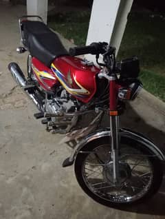 Honda 125 antique picce