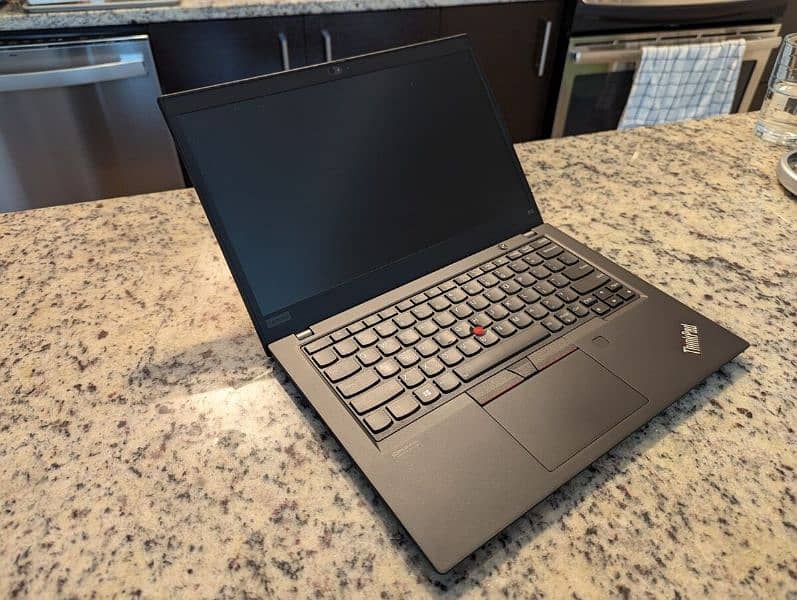 Lenovo ThinkPad X13 AMD, Ryzen 5 Pro 4650U (ThinkPad X13 Series) 0