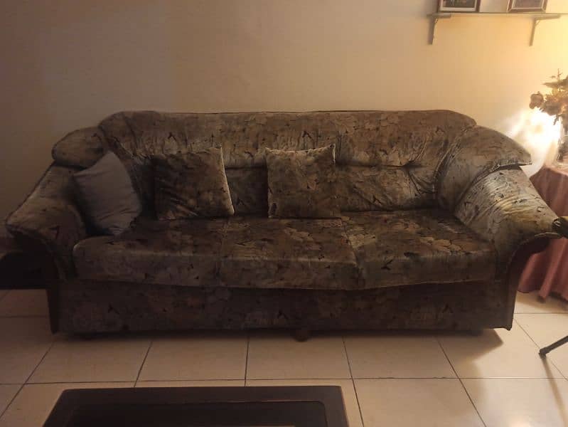 7 seater sofa 1