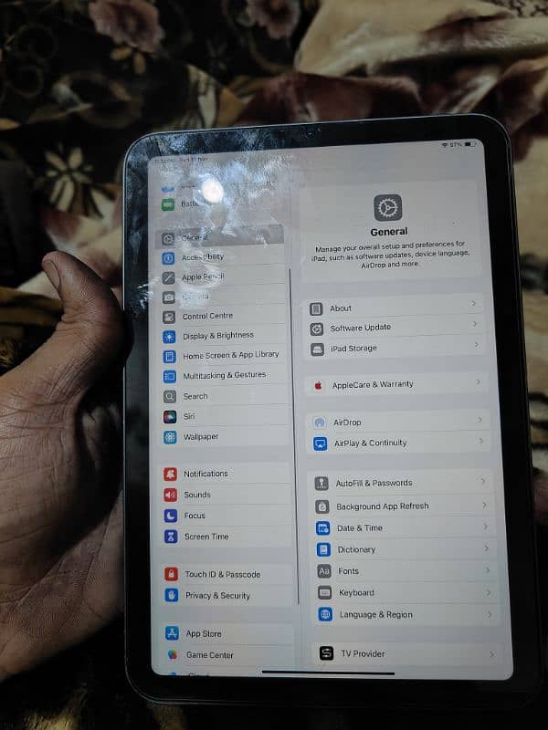 ipad  mini 6 64GB fingerprint work nahin hai 4