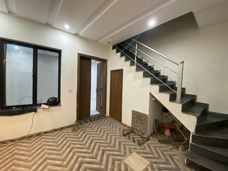 Brand New Beautiful 4.5 Marla 3 Bed Double Story House For Rent ( without Gas) Khuda Buksh Colony Near Bhatta Chowk Main AirPort Road 8