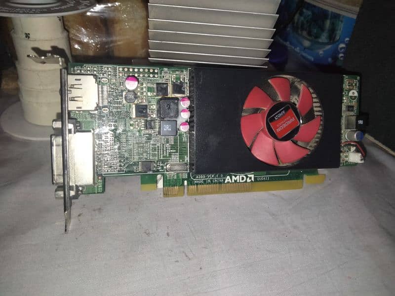 Amd R5  240 Graphic Card 2