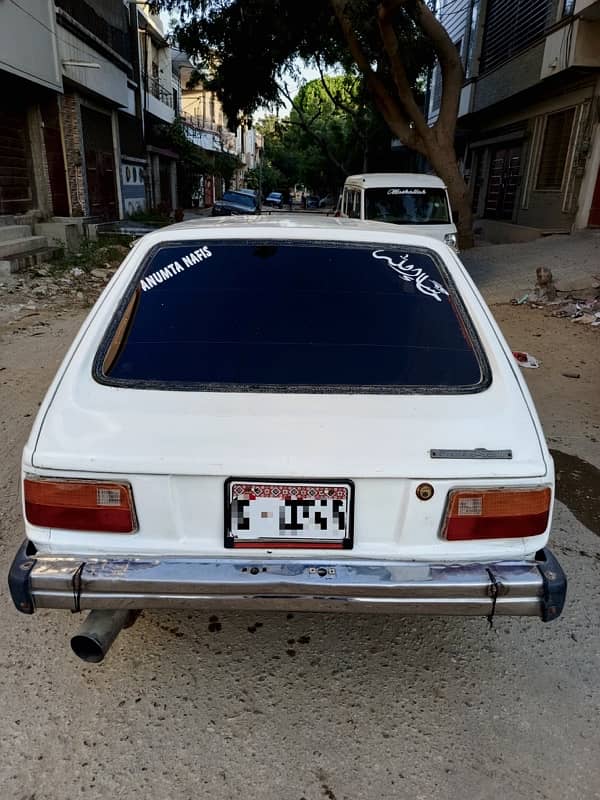 Toyota Starlet 1982 2