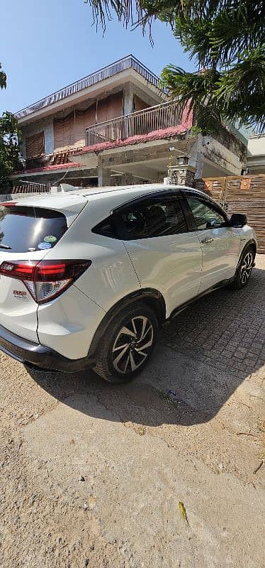 Honda Vezel 2017 RS Full option First owner 0