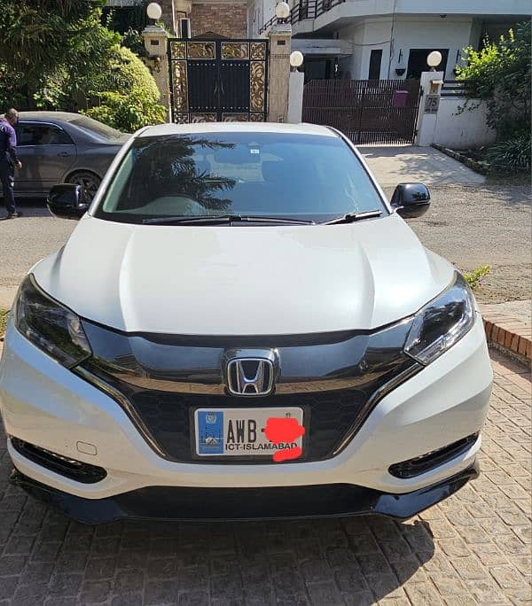 Honda Vezel 2017 RS Full option First owner 2