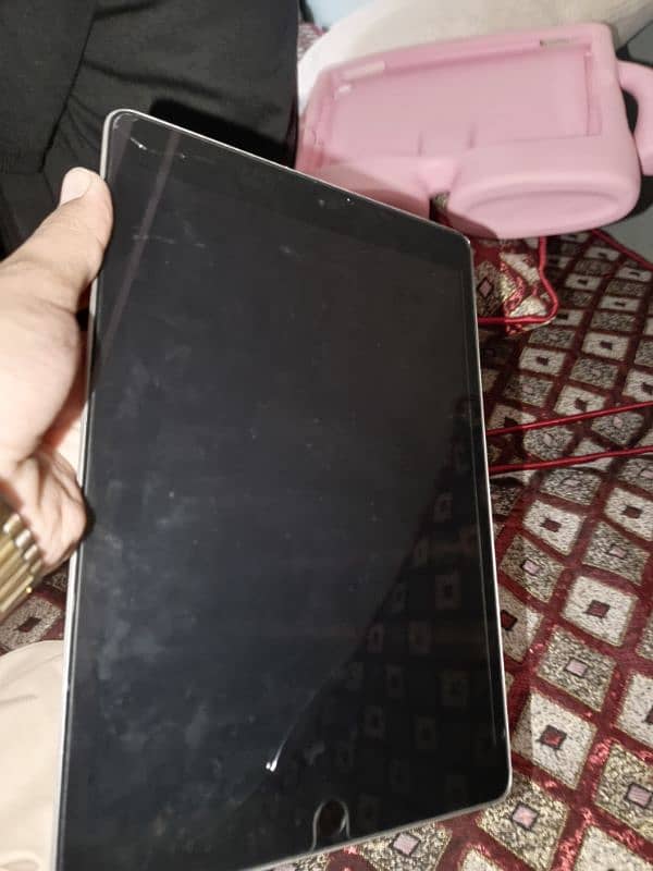 IPAD 9 GENERATION 64 GB 3