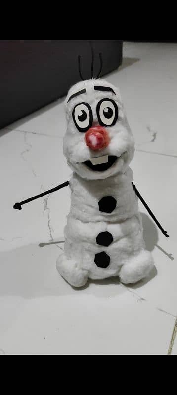 Cotton figure of Olaf 0