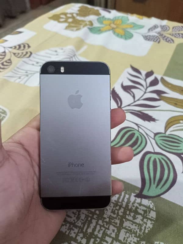 iPhone 5s PTA approved 64 gb 1