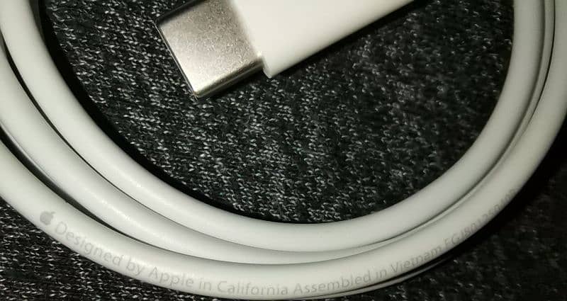 20W iPhone Original Charger Came From Saudia Arabia with iPhone 13 Pro 1