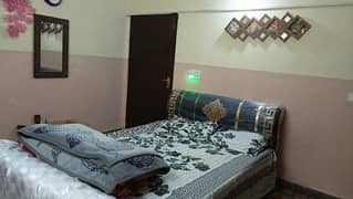 Furnish room available in G7/2 for job holder lady 0