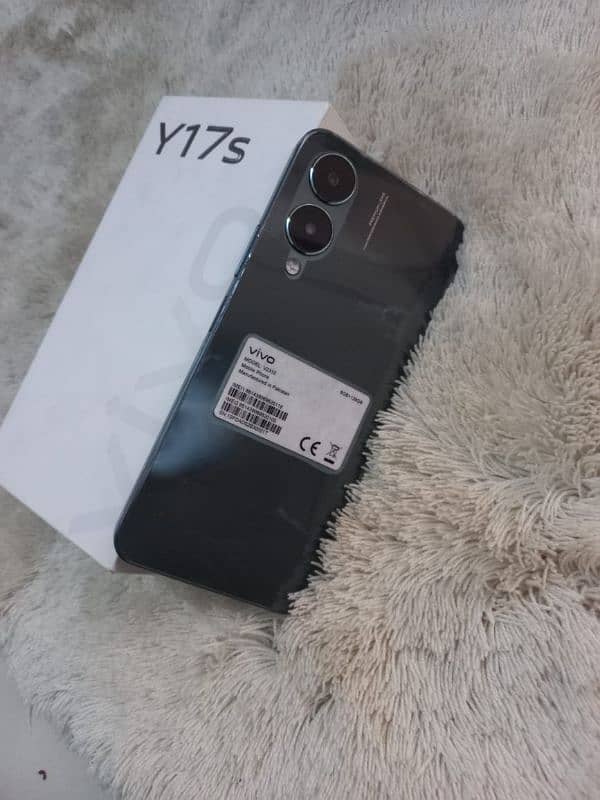 Vivo Y17s New condition 6+6/128 8